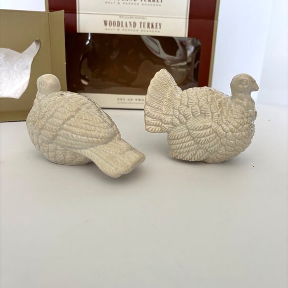 Williams Sonoma Woodland Turkey Salt Pepper Shakers‎ Fall Thanksgiving Decor New - Picture 2 of 11